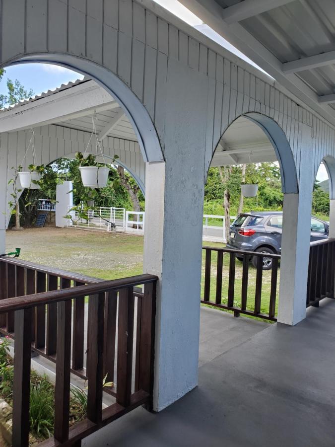 Crab Island Adventures Apartments Vieques Bagian luar foto